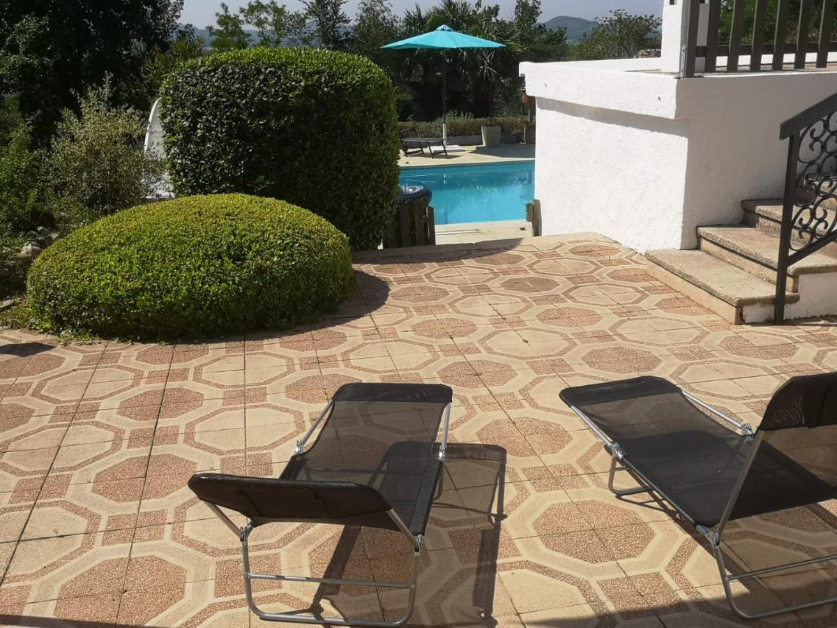 Bed and Breakfast Bellevue Chateauneuf-de-Galaure Екстер'єр фото