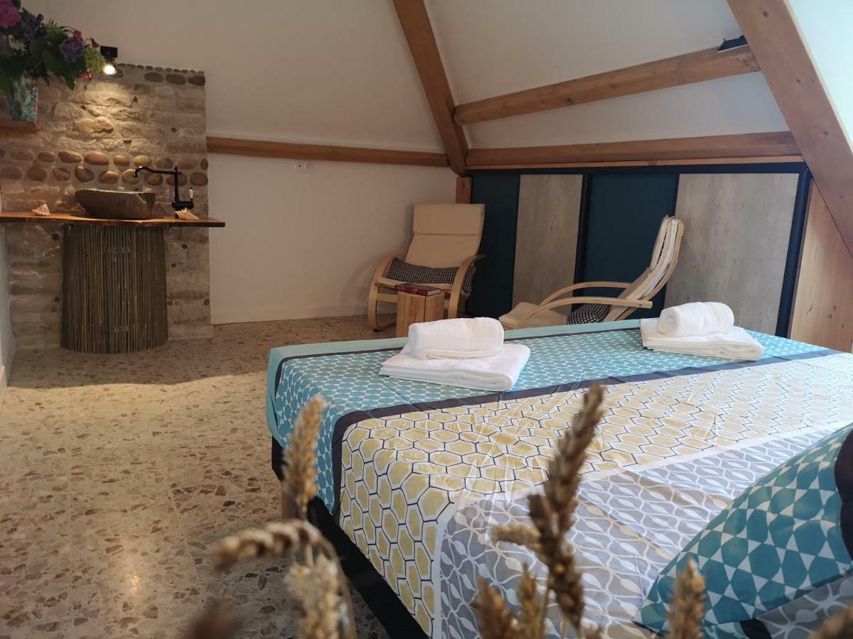 Bed and Breakfast Bellevue Chateauneuf-de-Galaure Екстер'єр фото